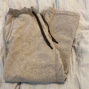 Lululemon Sweatpants (L)
